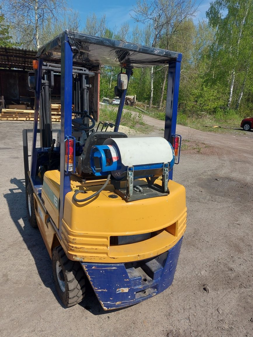 Wózek widłowy Komatsu  LPG cena brutto