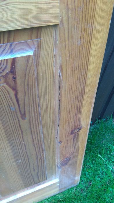 Drzwi sosnowe prawe 80