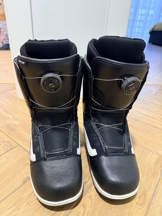Buty snowboardowe VANS roz. 38