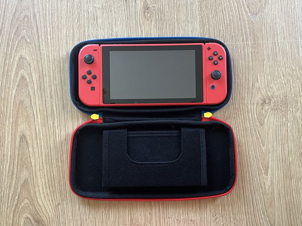 Nintendo Switch - Mario Red & Blue Edition