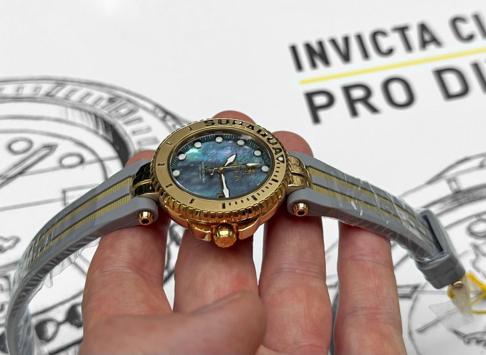Жіночий годинник Invicta Subaqua Limited Edition 27355 Swiss 40 mm.