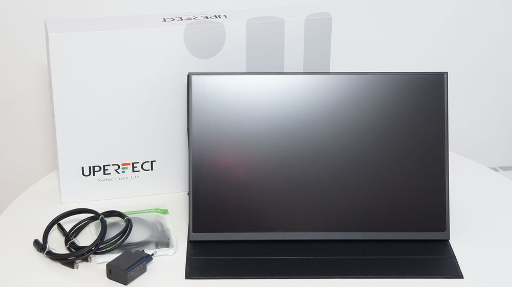 Monitor przenośny UPERFECT 18" 2K 144Hz AMD Freesync DCI-P3 100% IPS