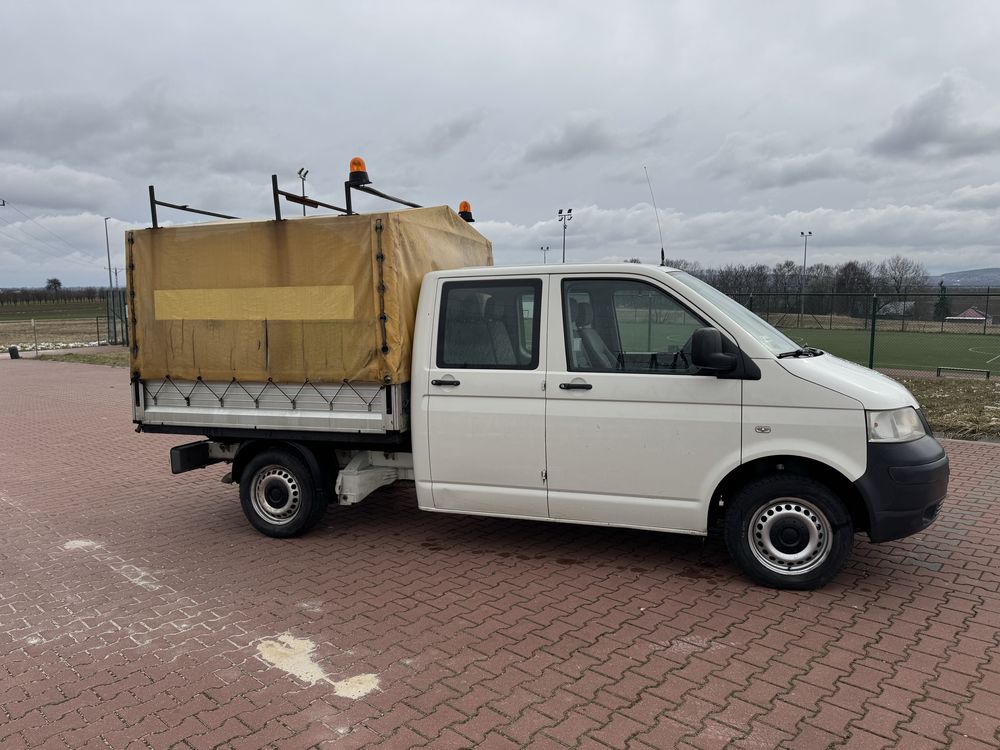 Volkswagen T5 2.5 tdi 6 osób