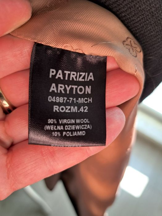 Aryton płaszczyk, wełna dziewicza, 42 nowy