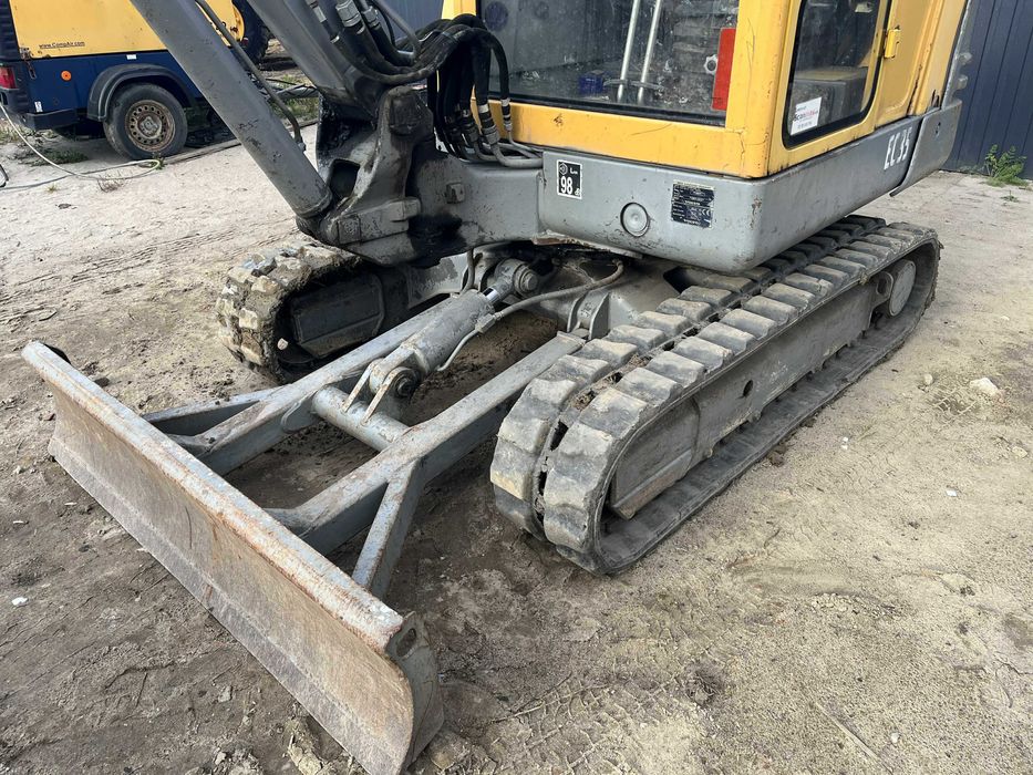 Volvo EC35  + komplet 3 łyżek Sprowadzona 3,5T