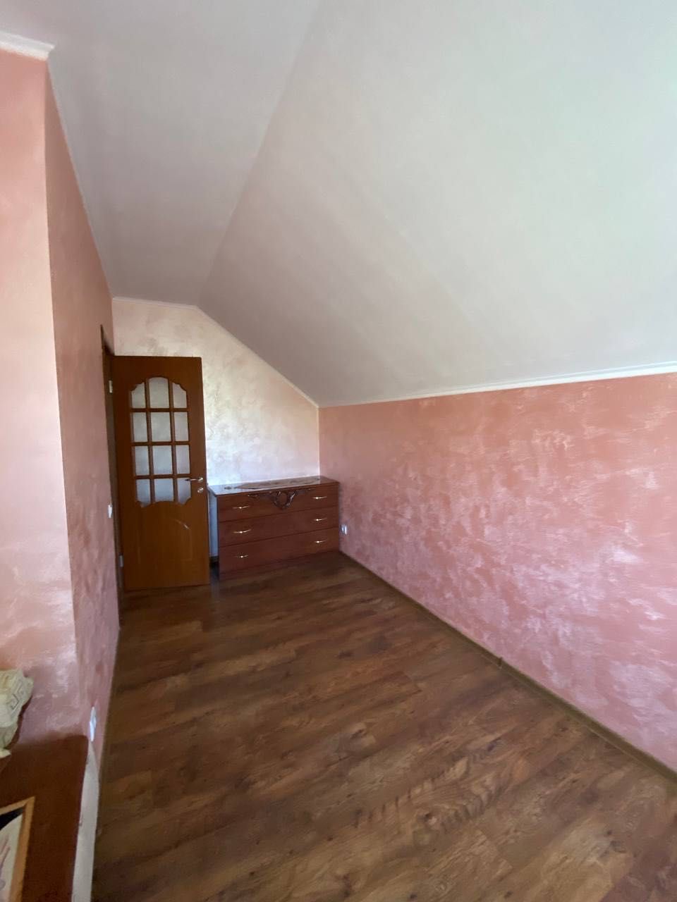 Продам шикарный дом в Любимовке. Улица Цветочная