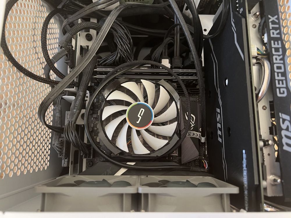 Ігровий ПК Mini ITX