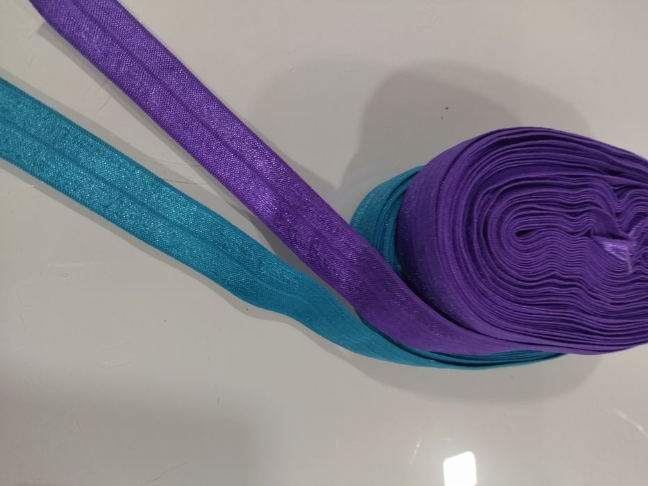 Elástico viés com brilho e vinco