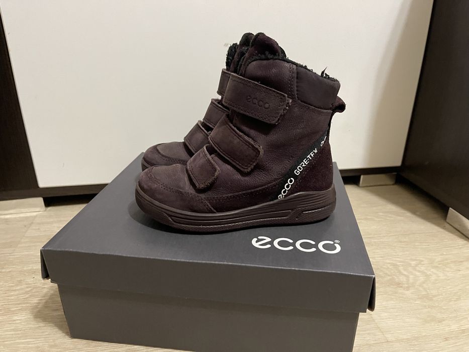Продам зимние сапоги на девочку Ecco, экко 27р