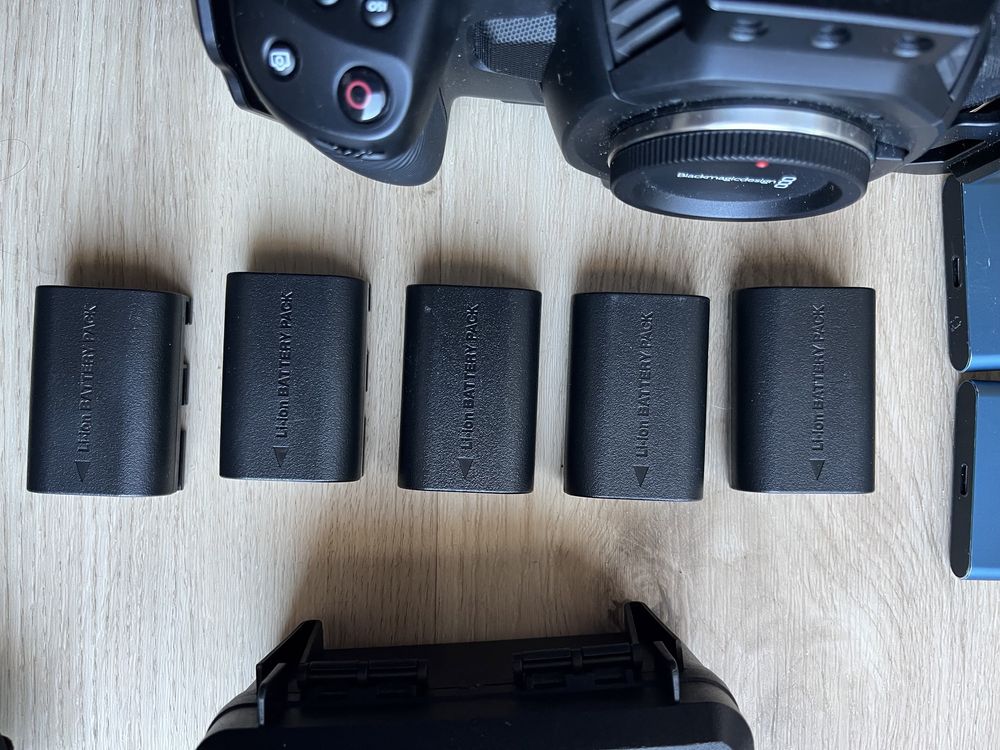 BMPCC4k + Lumix DC GX9 + Acessórios