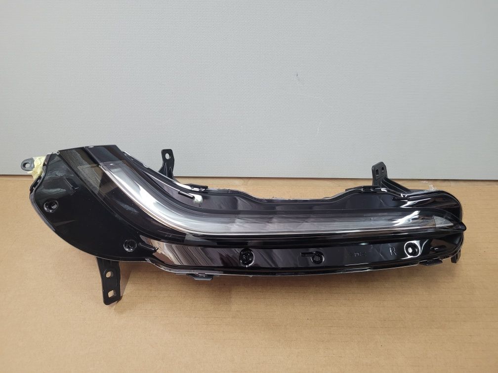 Renault Talisman lift lampa prawa led DRL