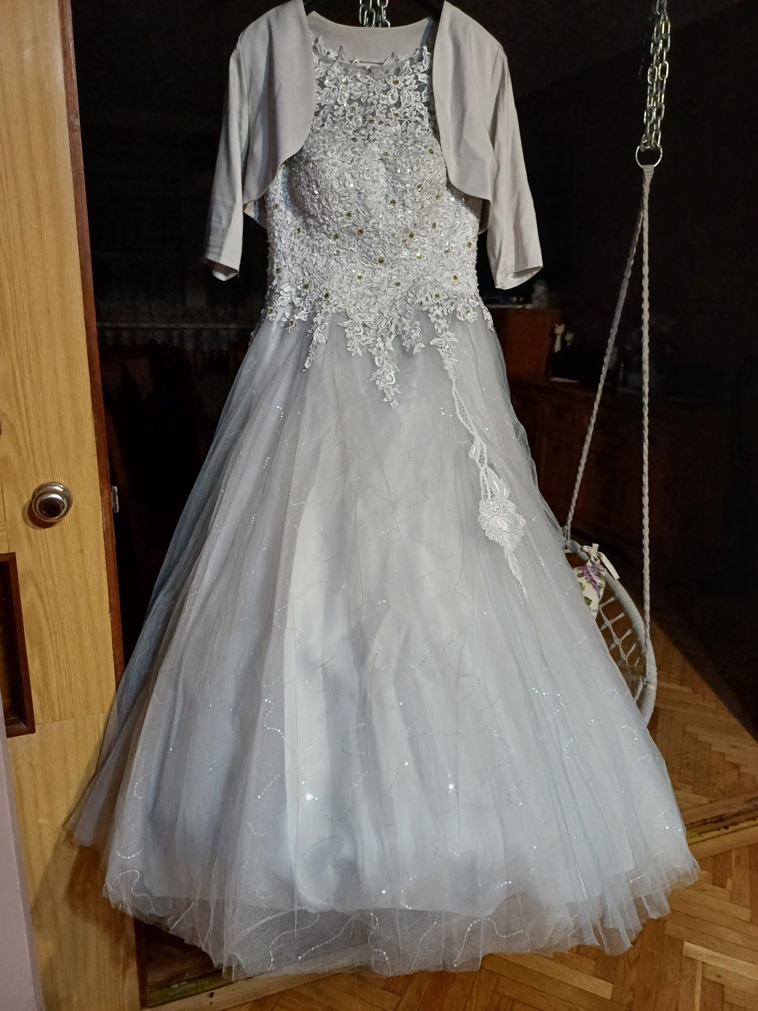 Suknia ślubna rozmiar od 42-46