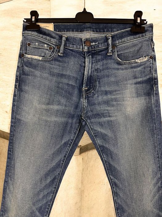 Abercrombie & Fitch roz. W31 L32 męskie dżinsy super skinny