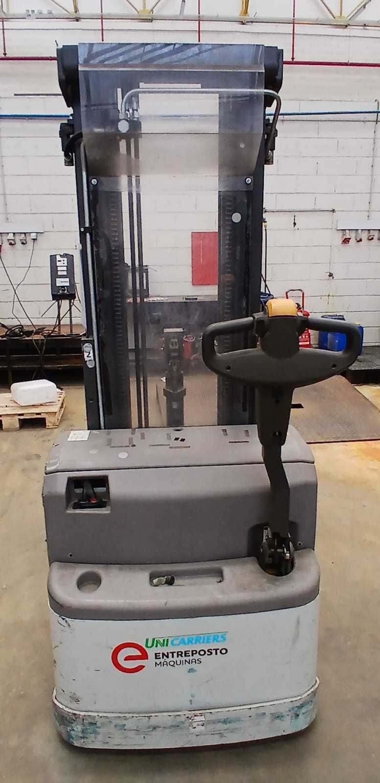 2019 Stacker Nissan Unicarriers PSH160 - Triplex 4.8 m - 1600Kg