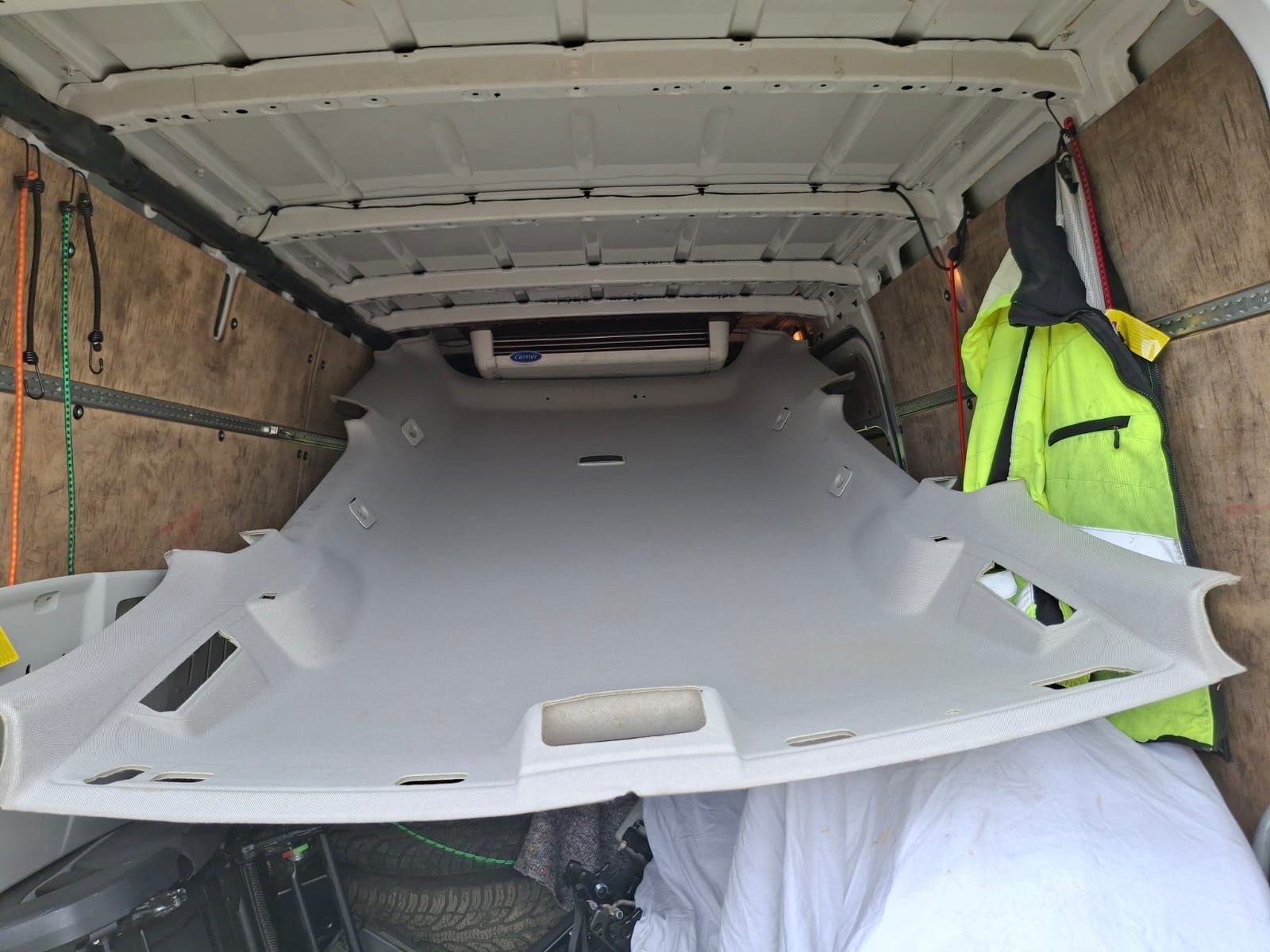 Podsufitka sufit VW Caddy 2K5