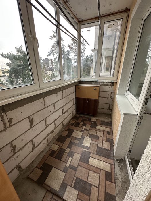 Світла однокімнатна квартира з євроремонтом та меблями - Ірпінь