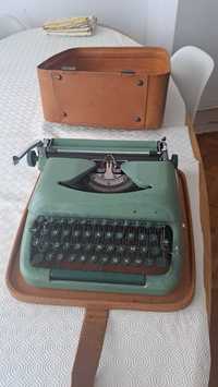Maquina de Escrever Vintage 1980