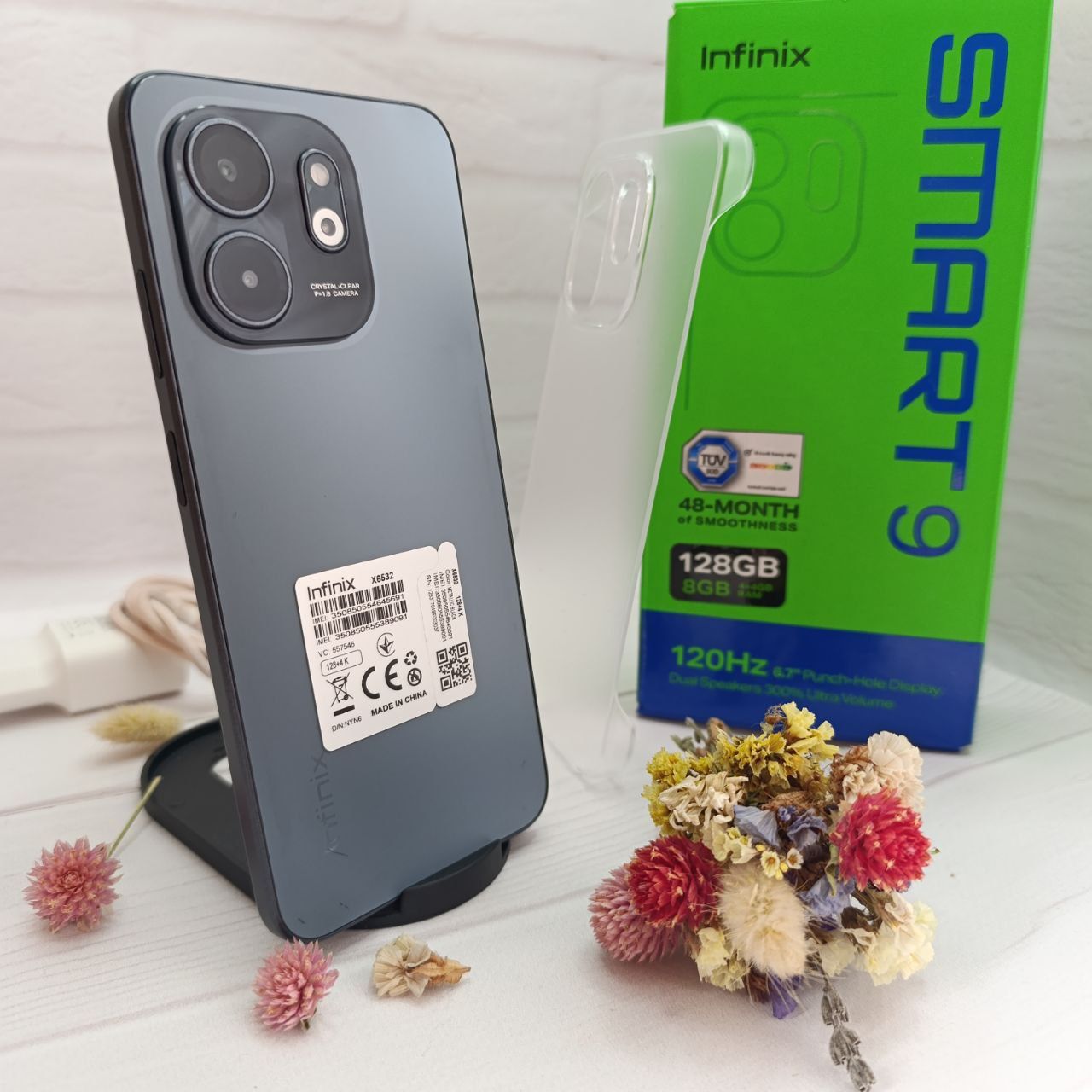 Продам телефон Infinix Smart 9 4+4/128Gb в в гарному стані