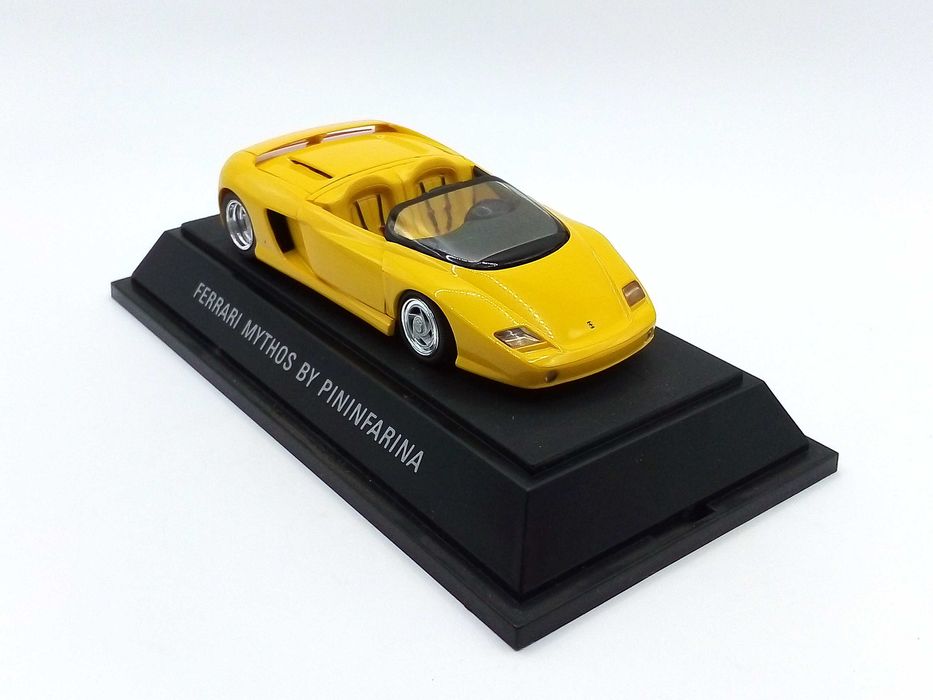 Ferrari Mythos by Pininfarina - skala 1:43 - Revell