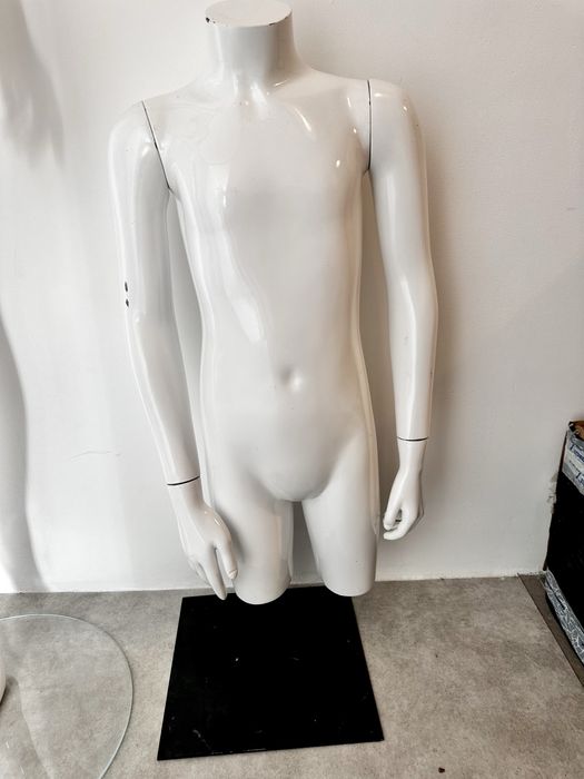 Manekin , tors dzieciecy