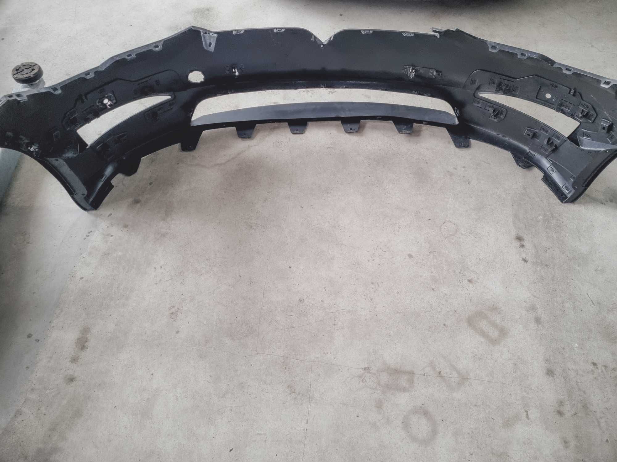Бампер передній Tesla Model S PLAID (2021+) (1564687-00-C)