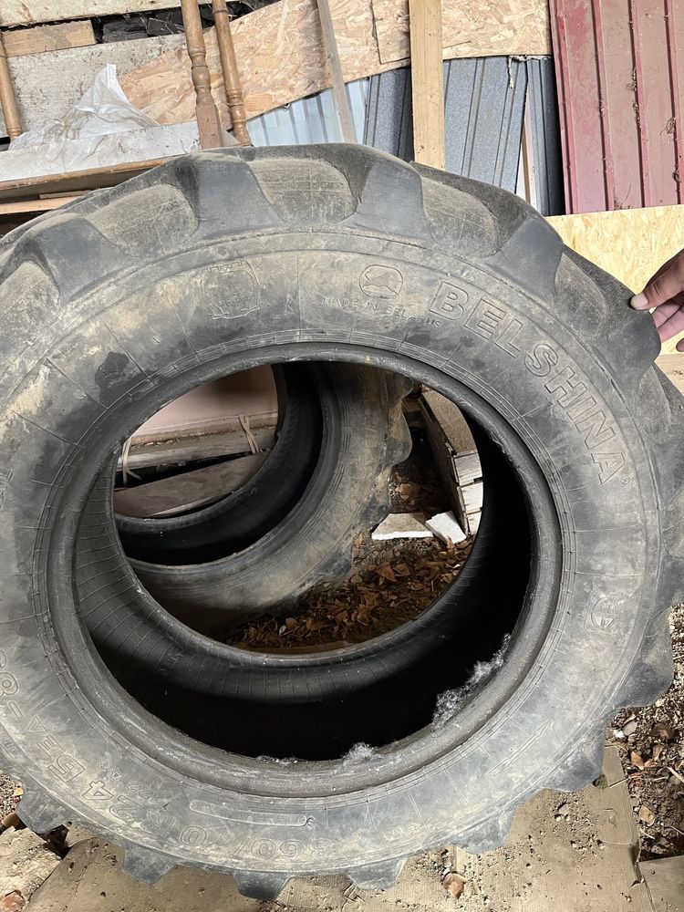 Продам колесо вид трактора