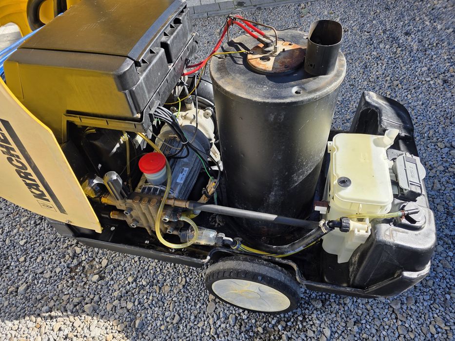 Myjka na ciepłą wodę Karcher HDS 745 M Eco
