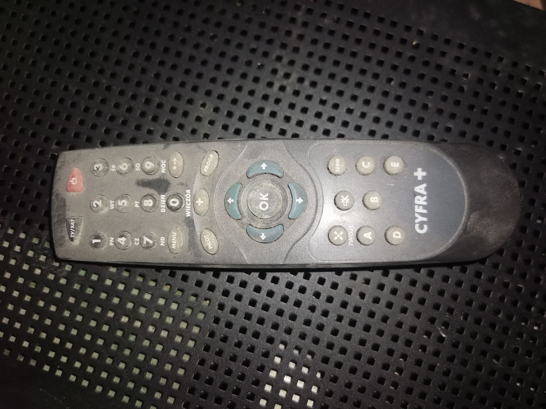 Dekoder cyfra plus , antena , pilot