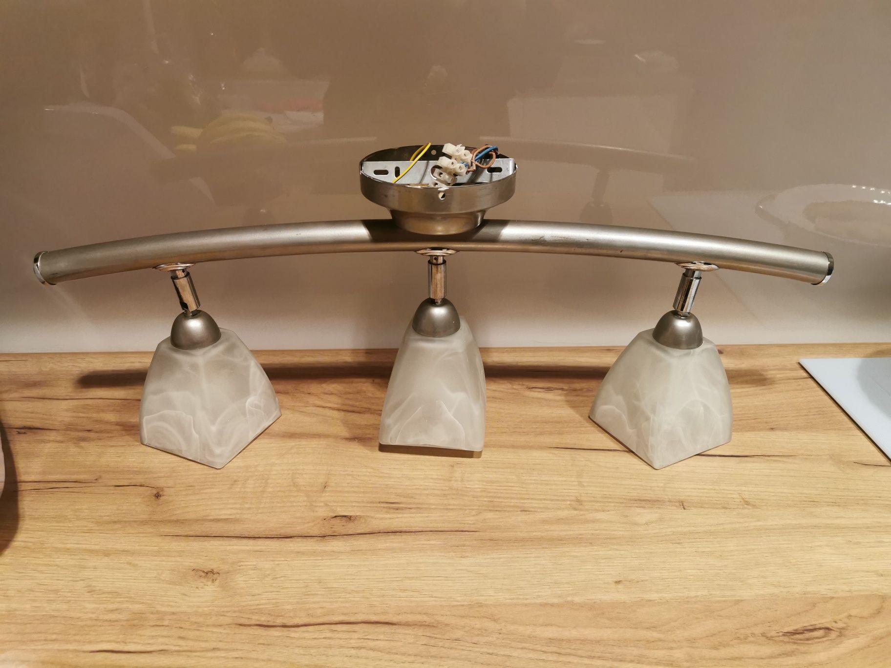 Żyrandol, światło trzypunktowe, lampa, lampka