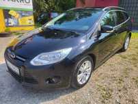 Ford Focus Doinwestowane Rodzinne Kombi w Benzynie