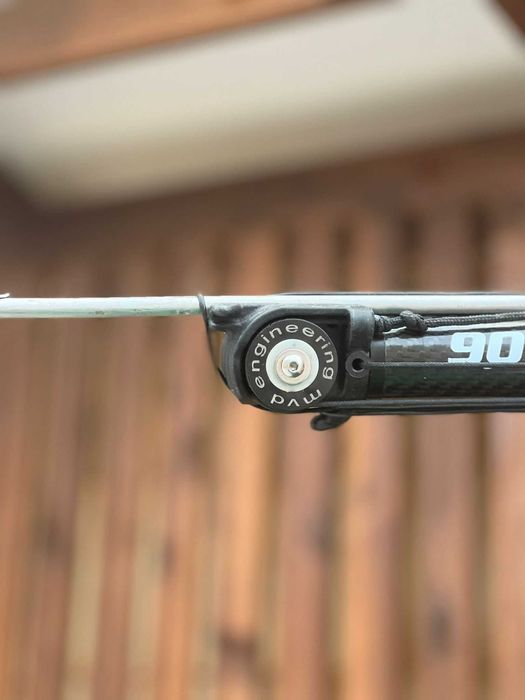MVD Zeso Carbon 90
