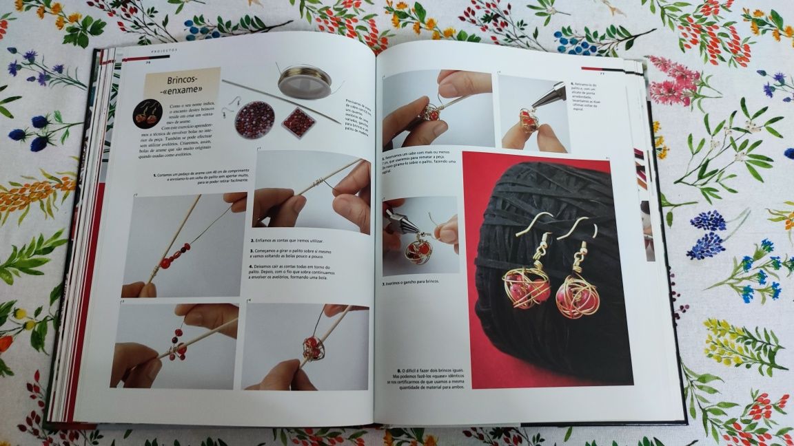 Livro Bijutaria.