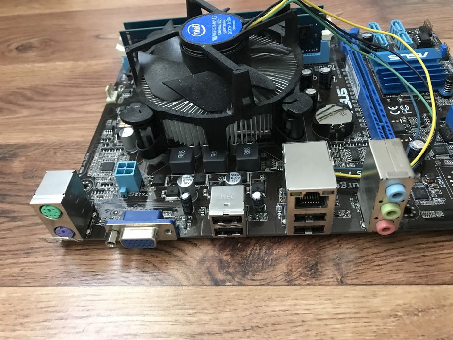 I5-2400/8 GB Ram/Asus H61/кулер