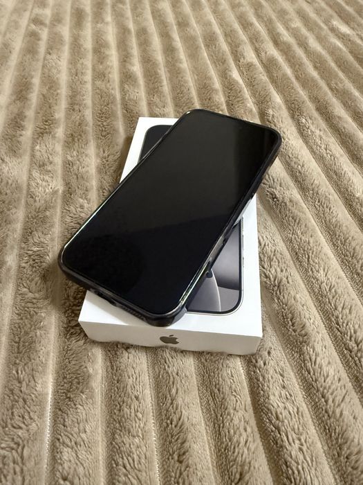 iPhone 16 Pro Max 256Gb