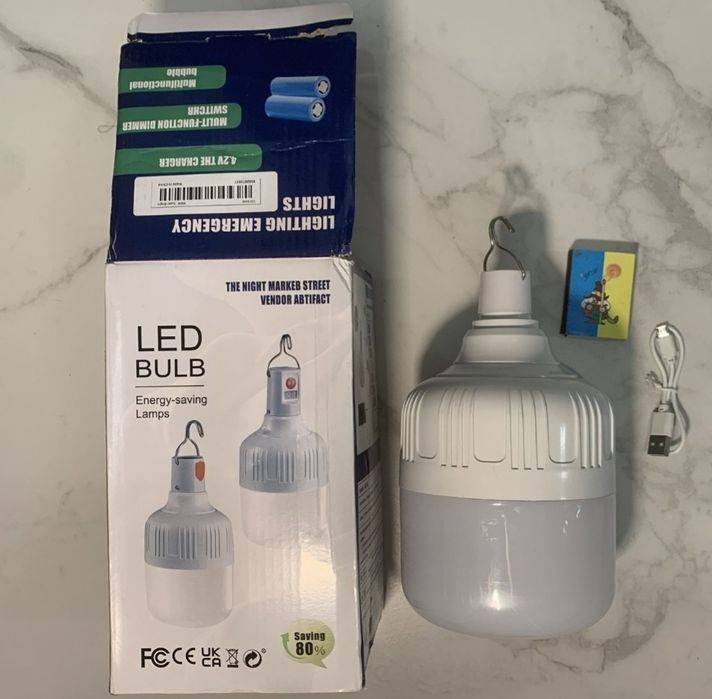 Лампа на акумуляторі та світодіодний ліхтарик