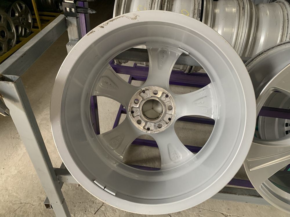 AR244 Оригінальні диски Mersedes ML W-253 5/112 R18 8J ET38.