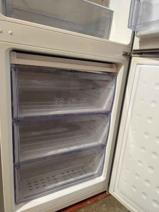 Холодильник Beko