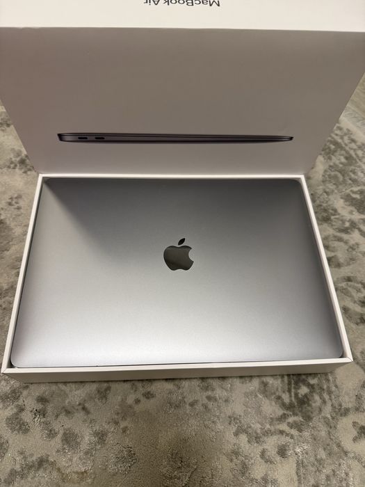 MacBook Air M1 16/512gb