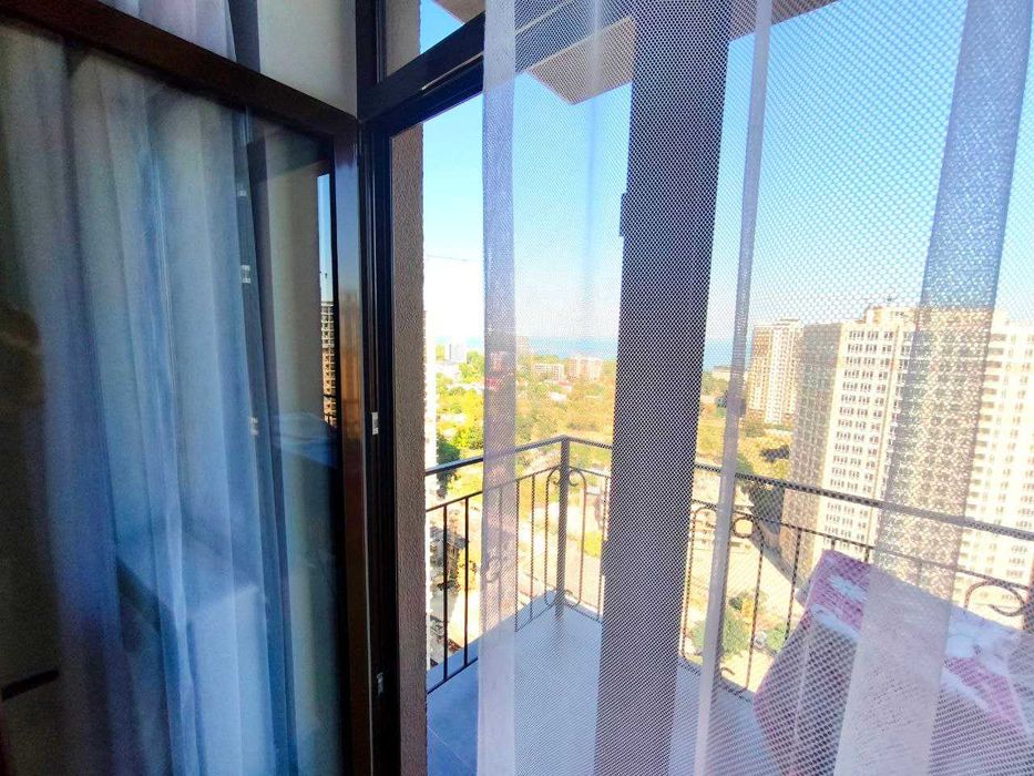 Панорама моря -Продажа 2-комнатной в ЖК Эллада-I с ремонтом и мебелью