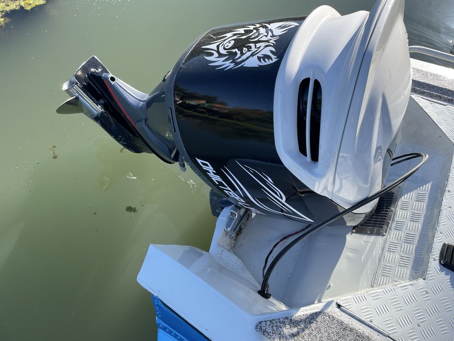 Катер Волга • 12 мест • Yamaha 150 л.с.