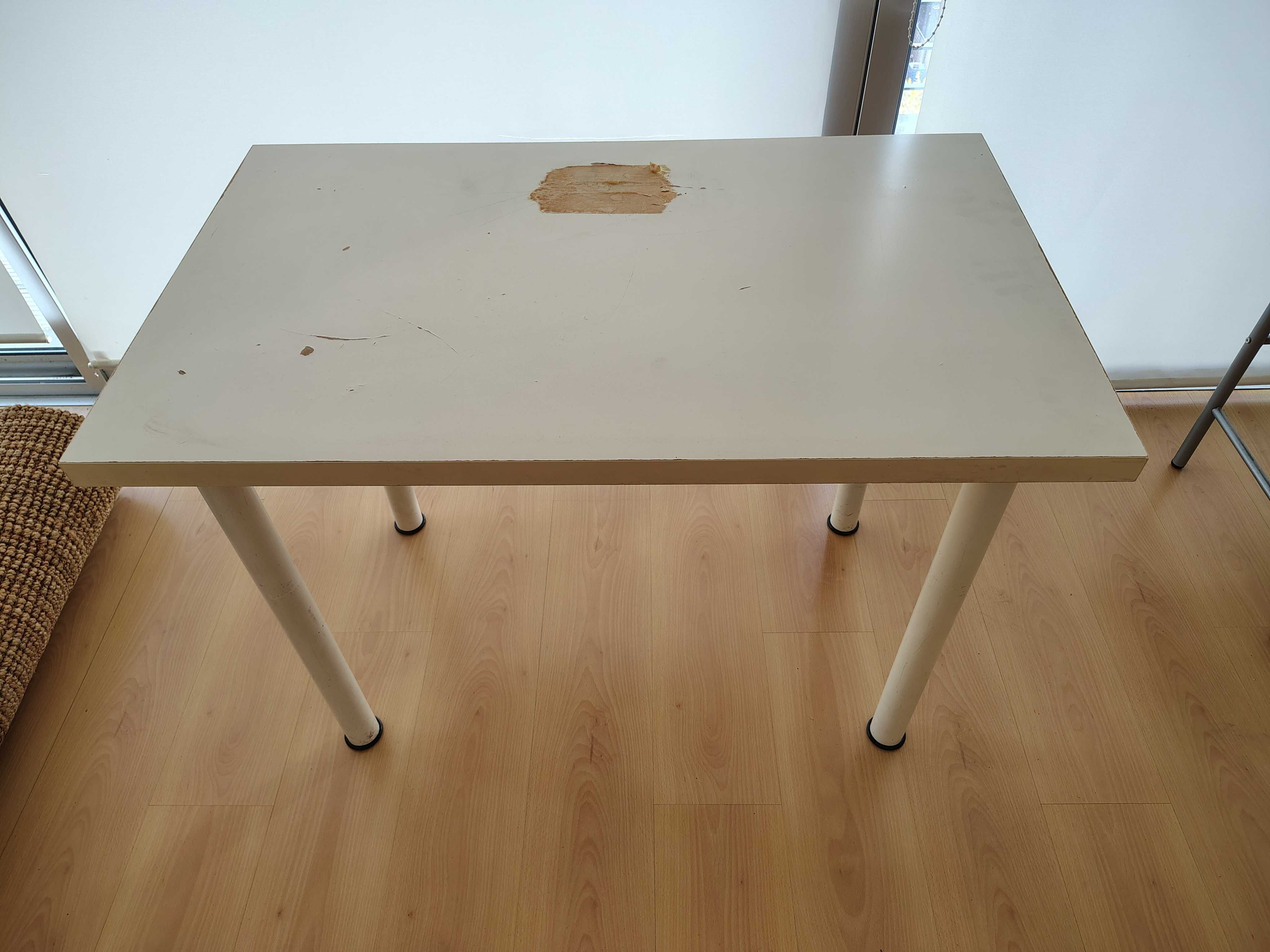 Secretária IKEA VIKA AMON + 4 pernas — usada (mau estado)