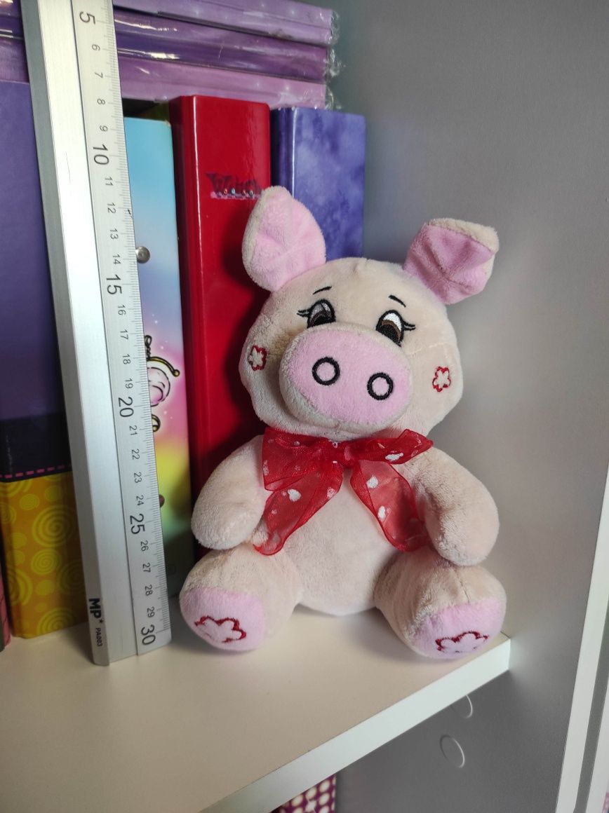 Pluszak świnka pig różowa zwierzątko miś