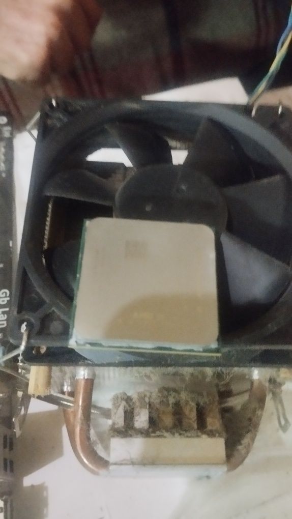 AMD Phenom II X6 1045T