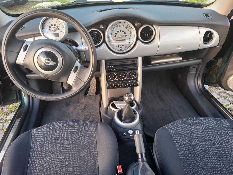 Mini One 1.6 Gasolina Teto Panorâmico ( Muito Estimado )