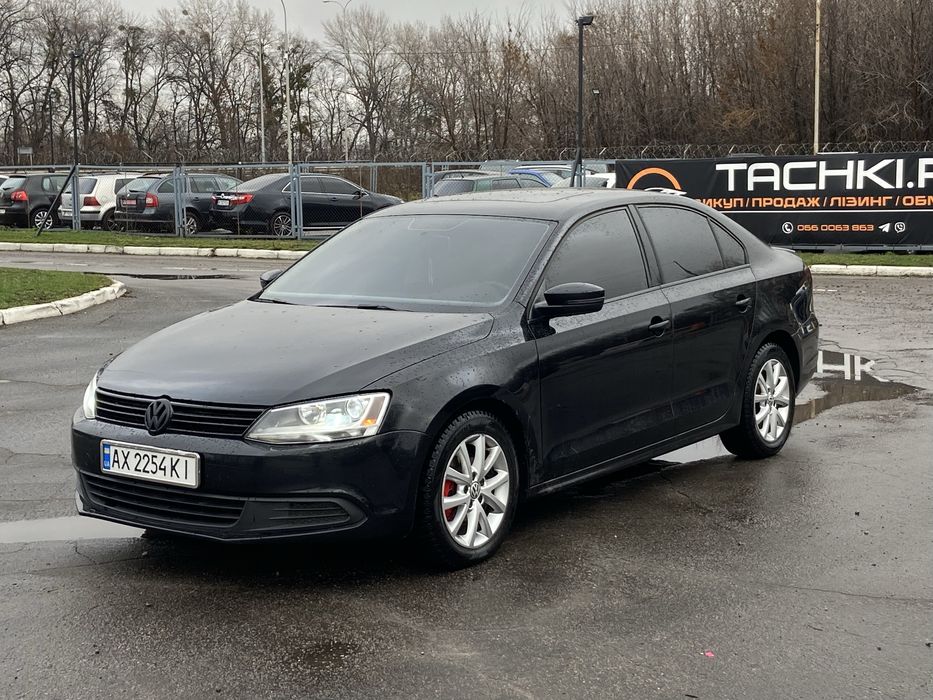 Volkswagen Jetta SE 2013 рік 1.8 Бензин Автомат
