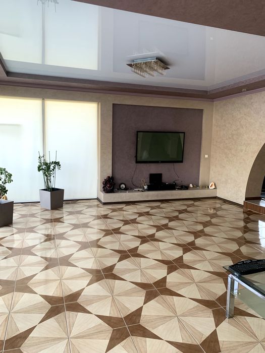 Продаж великого та гарного будинку без посередників