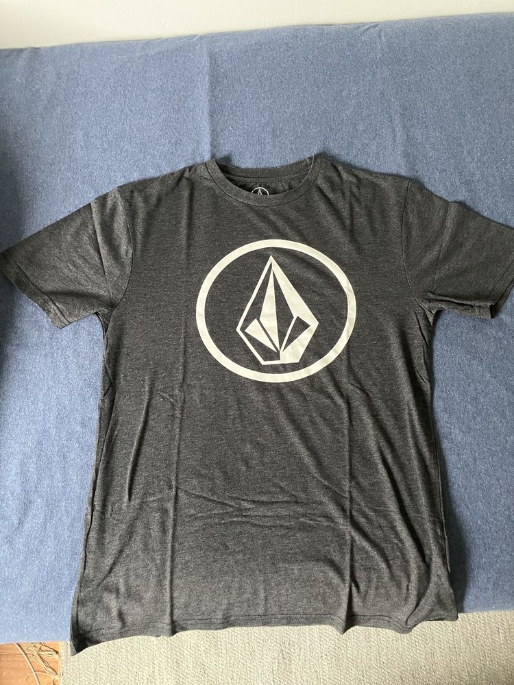 Varias T shirts Boa qualidade XS/S (Vans,billabong,Volcom,…)