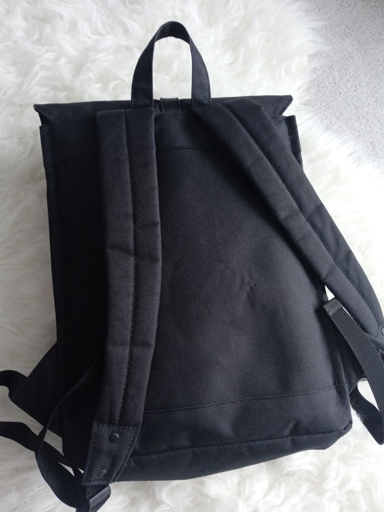 Рюкзак для ноутбука черный стильный