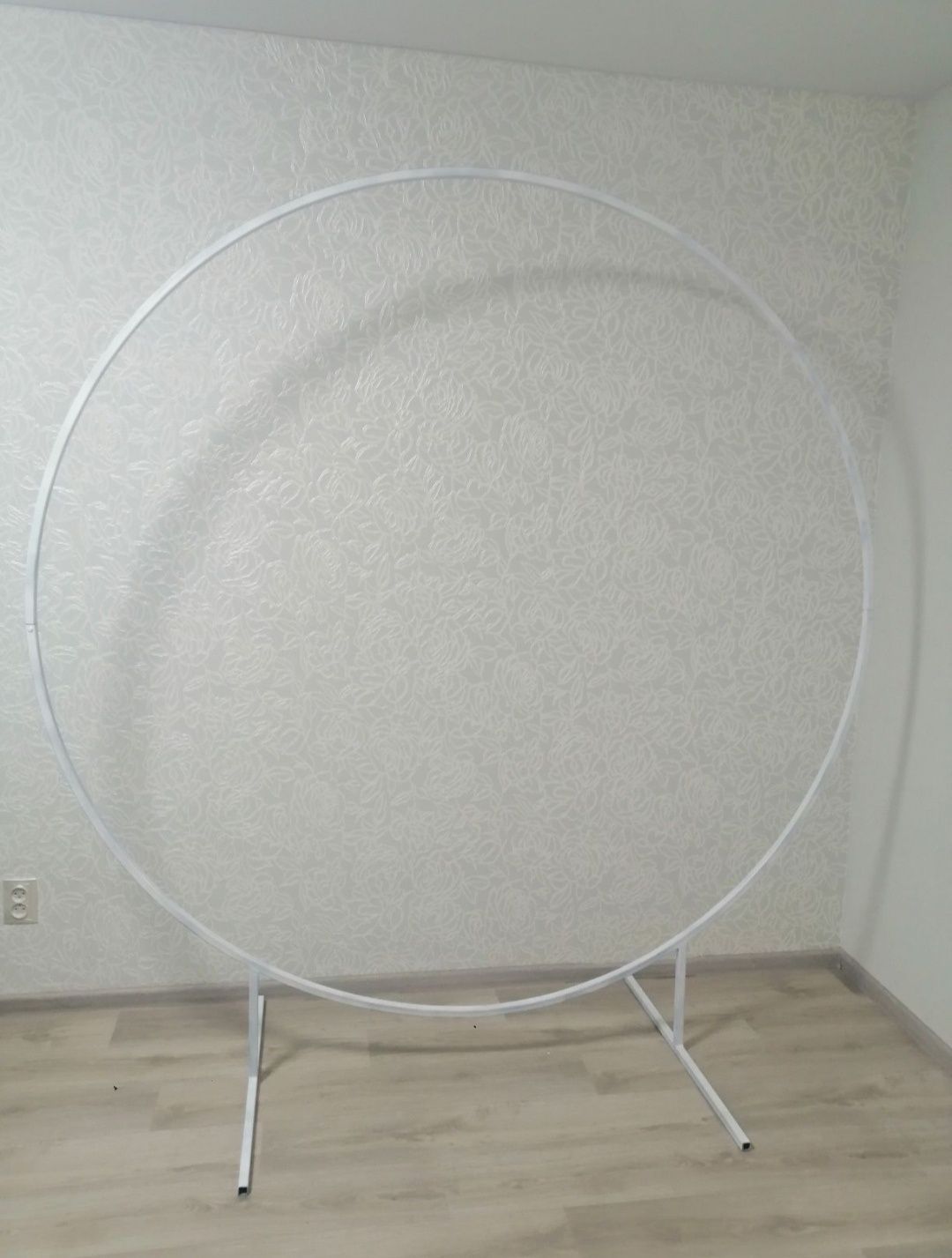 Круглий каркас для фотозони, каркас для банеру, банер