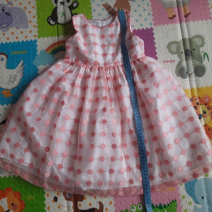 Лот одягу на дівчинку 92-98р